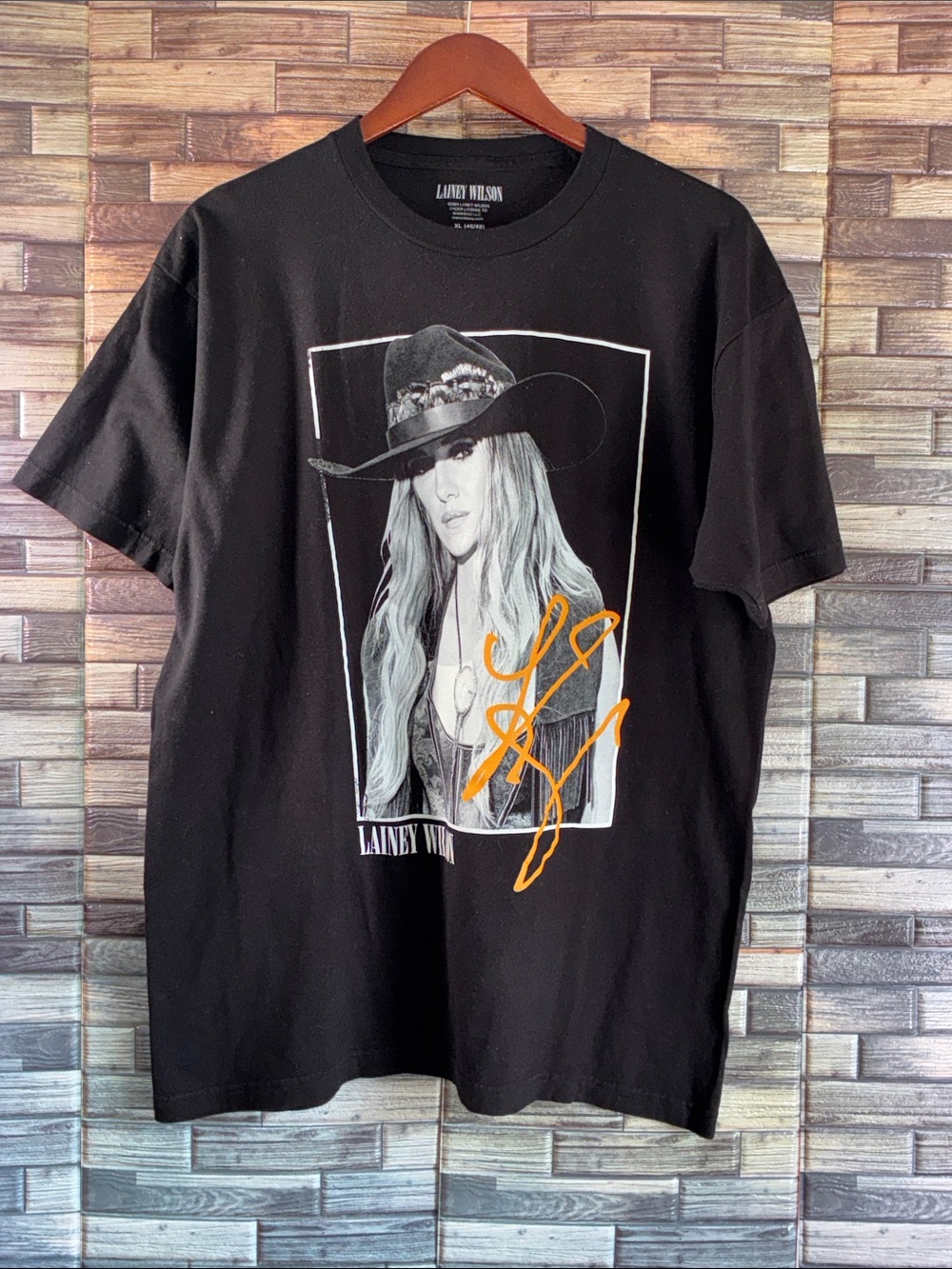 Lainey Wilson XL Black Graphic Tee with Orange Accent